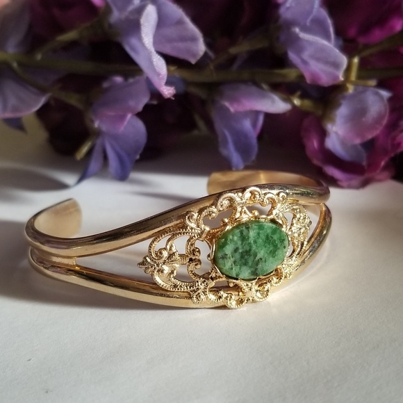 Exqusite Vintage Chrysocolla Cuff - Picture 2 of 8